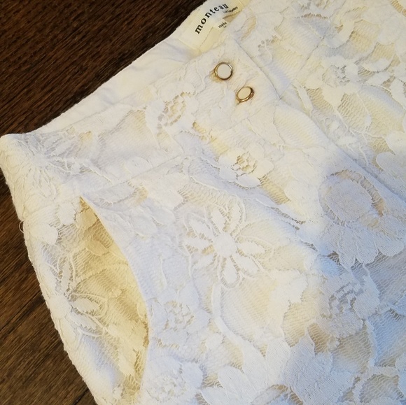 Short - Picture 8 of 8